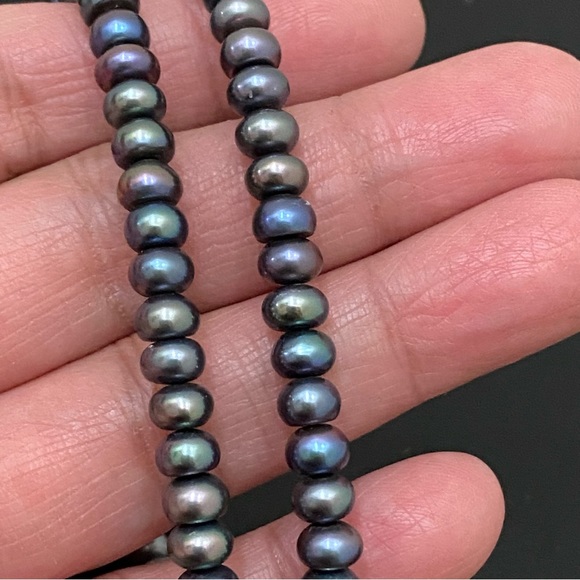 Vintage Peacock Freshwater 4mm Seed Pearl Sterling Silver Clasp Choker Necklace - Picture 6 of 13